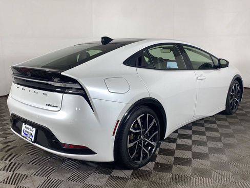 Used 2024 Toyota Prius Prime FWD image 23