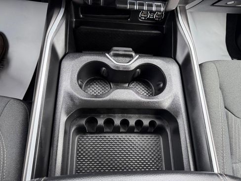 Used 2022 RAM 1500 Big Horn image 36