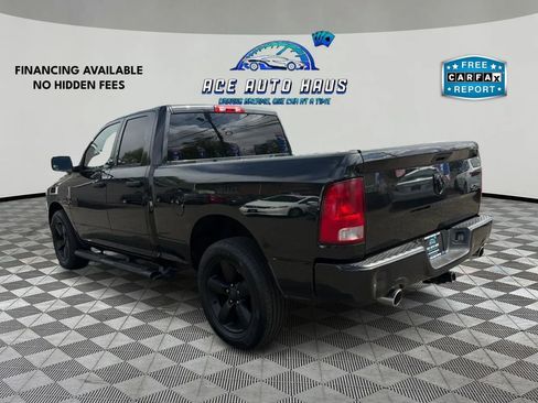 Used 2017 RAM 1500 Express w/ Black Ram 1500 Express Group image 5