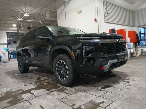 New 2026 Chevrolet Traverse Z71 w/ Driver Confidence Package image 10