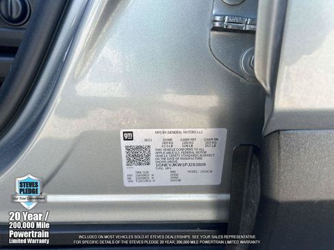 Certified 2023 Chevrolet Traverse RS w/ LPO, Cargo Package AWD/4WD image 39