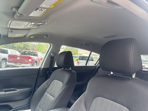 Used 2020 Kia Sportage LX AWD/4WD image 14