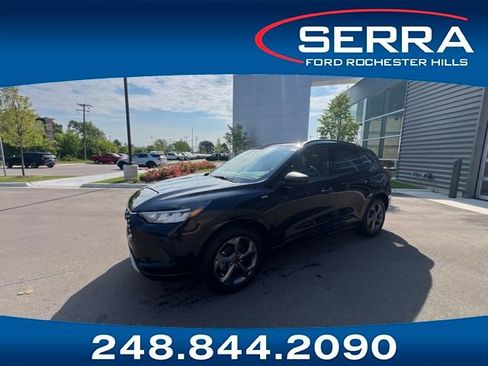 Used 2024 Ford Escape ST-Line w/ Tech Pack #1 AWD/4WD image 1