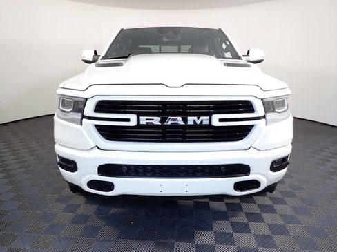 Used 2022 RAM 1500 Laramie AWD/4WD image 9