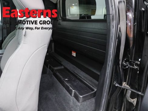 Used 2023 Toyota Tacoma SR AWD/4WD image 21