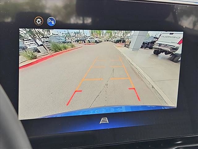 Used 2026 Chevrolet Equinox LT FWD image 19