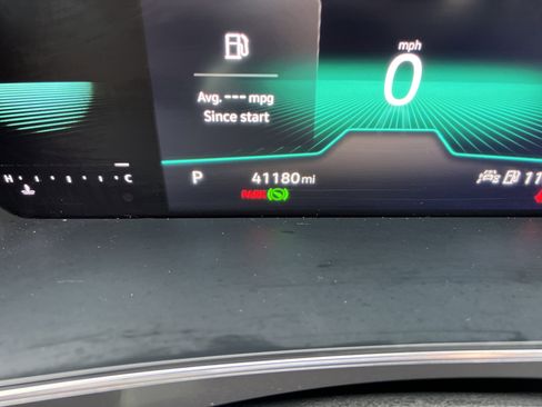 Certified 2023 Volkswagen Tiguan SE R-Line FWD image 20