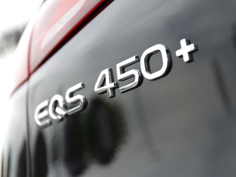 Used 2023 Mercedes-Benz EQS 450+ SUV image 11