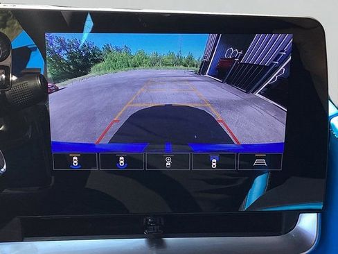 Used 2023 Chevrolet Corvette Stingray Premium Cpe w/ Engine Appearance Package RWD image 22
