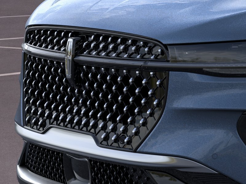New 2026 Lincoln Nautilus Premier AWD/4WD image 17