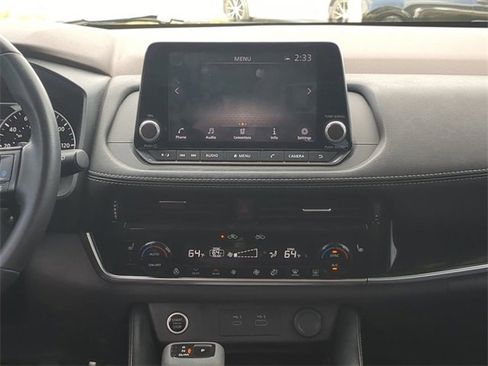 Used 2022 Nissan Rogue SL image 18