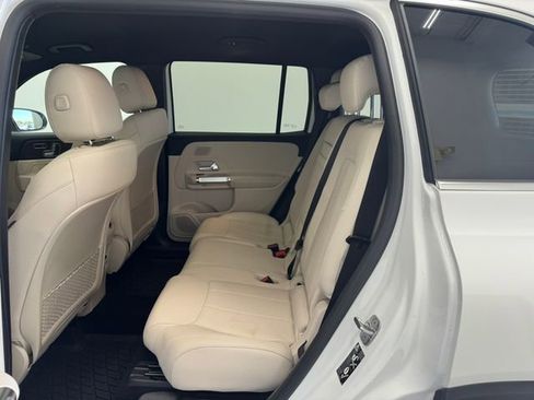 Used 2026 Mercedes-Benz GLB 250 image 20