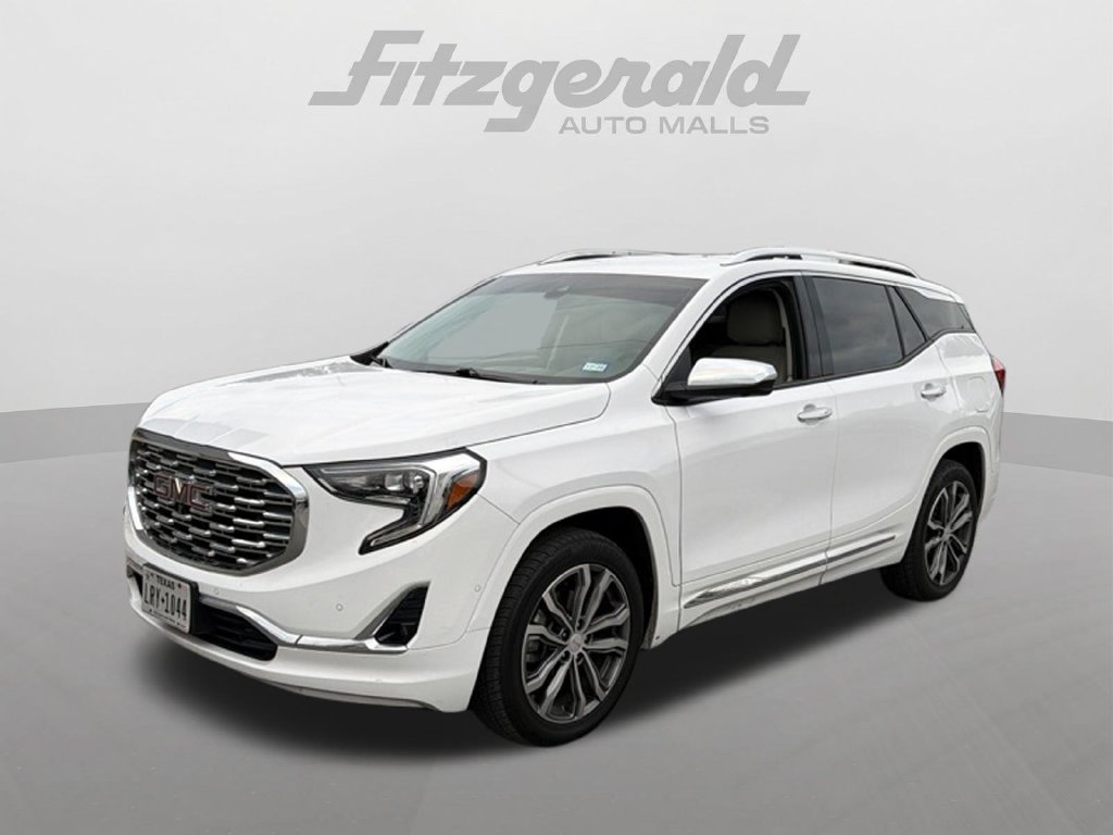 Used 2019 GMC Terrain Denali w/ Advanced Safety Package AWD/4WD image 2