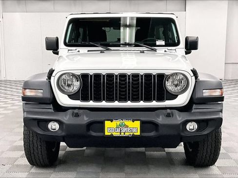 Used 2024 Jeep Wrangler Unlimited Sport AWD/4WD image 4