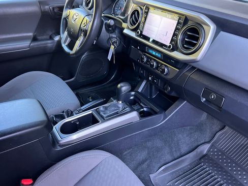 Certified 2022 Toyota Tacoma SR5 RWD image 15