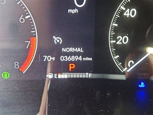 Used 2024 Honda HR-V Sport image 12