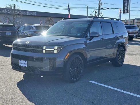 Used 2025 Hyundai Santa Fe Calligraphy image 9