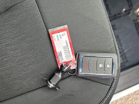 New 2025 Jeep Grand Cherokee Laredo w/ Trailer Tow Package image 26