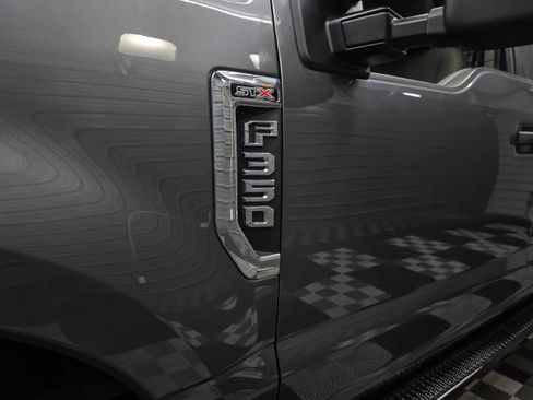 Used 2022 Ford F350 XL w/ STX Appearance Package AWD/4WD image 37