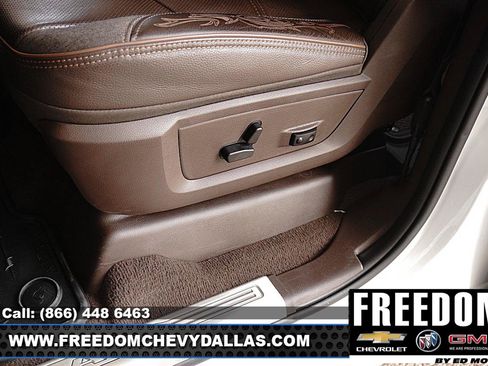Used 2025 RAM 2500 Limited AWD/4WD image 31