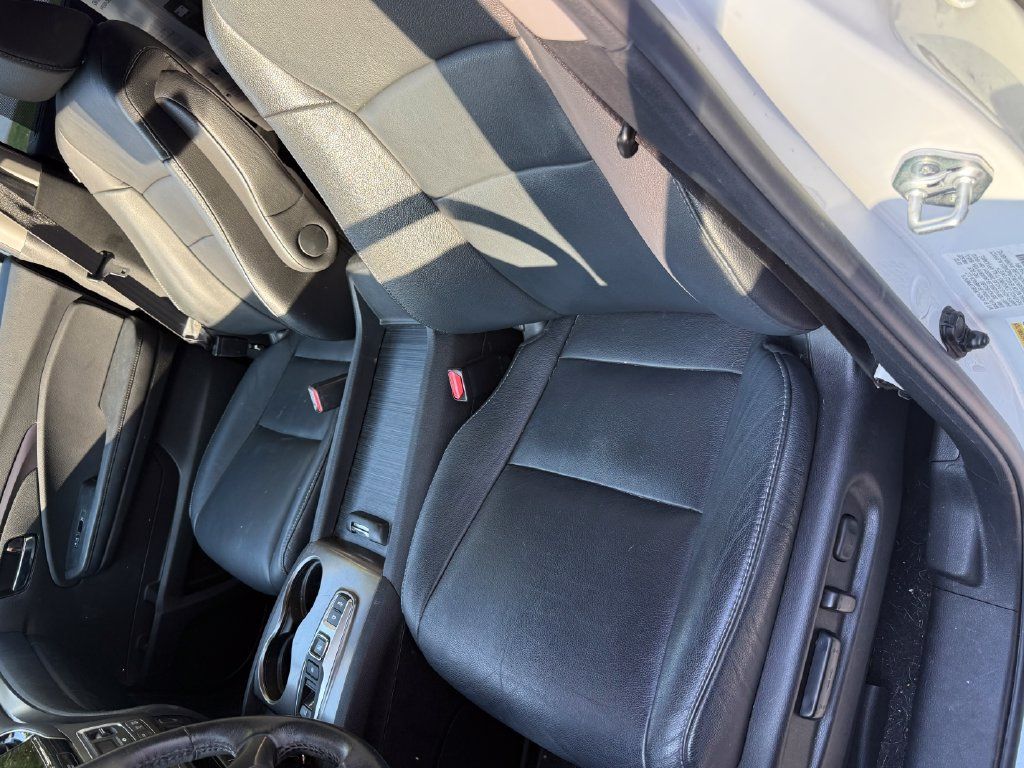 Used 2022 Honda Pilot EX-L image 4