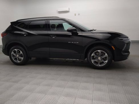 Used 2023 Chevrolet Blazer LT w/ Convenience Package image 11
