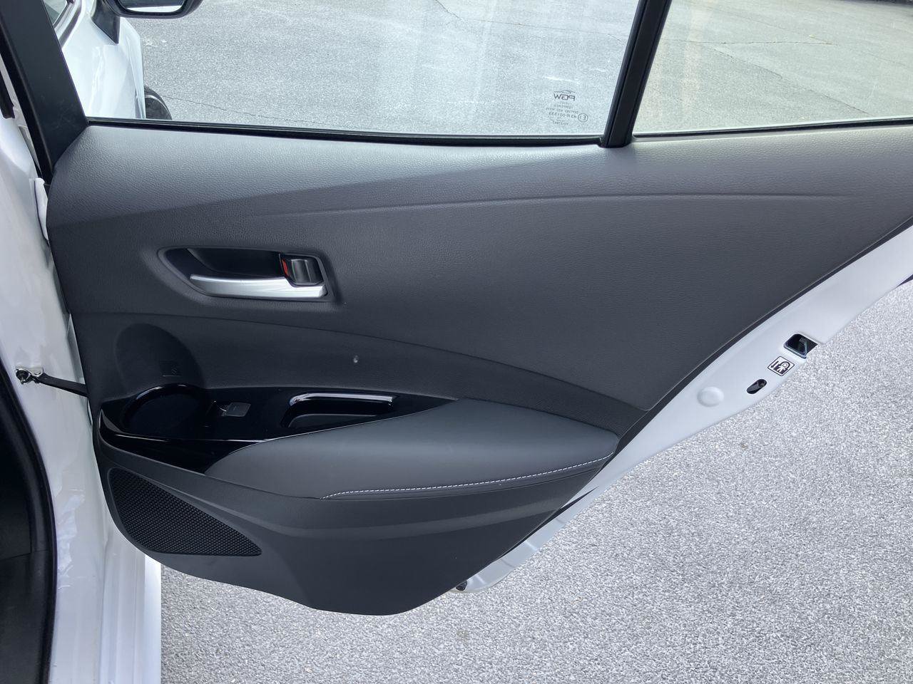 Certified 2025 Toyota Corolla SE FWD image 28