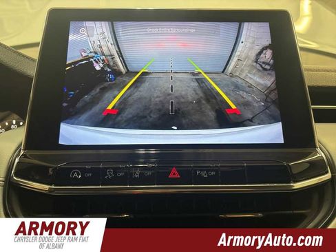 Used 2022 Jeep Compass Limited image 19