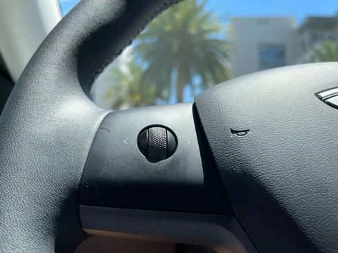 Used 2023 Tesla Model 3 Standard Range RWD image 23