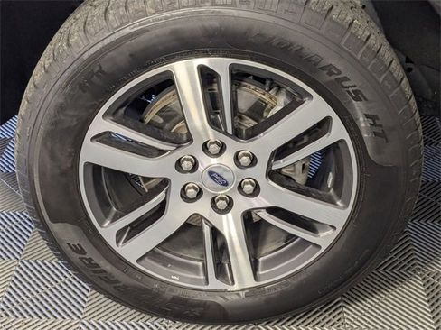 Used 2024 Ford Expedition Max Limited image 8