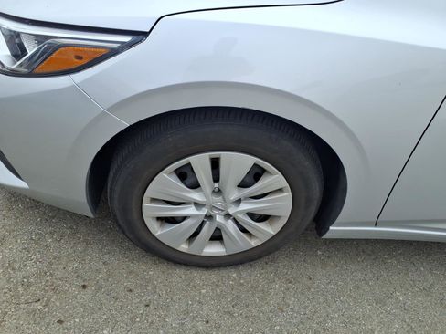 Used 2023 Nissan Sentra S FWD image 3