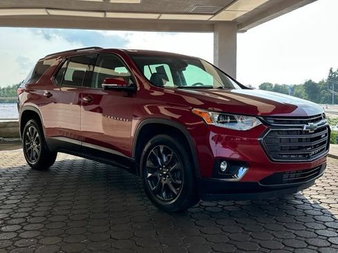 Used 2020 Chevrolet Traverse RS FWD image 26