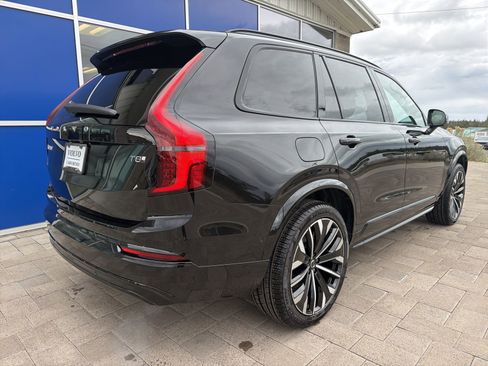 New 2026 Volvo XC90 T8 Ultra w/ Protection Package AWD/4WD image 7