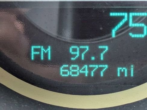 Used 2012 Dodge Challenger SXT w/ Sound Group RWD image 22