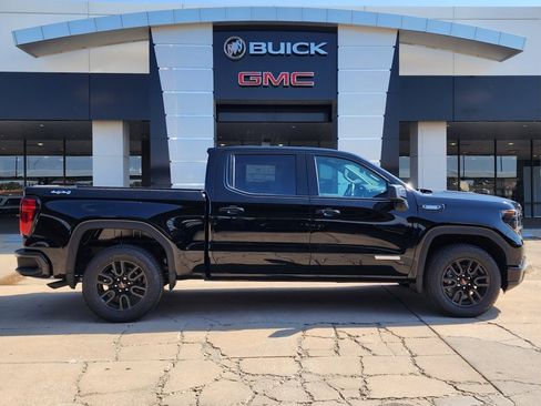 New 2026 GMC Sierra 1500 Elevation image 3