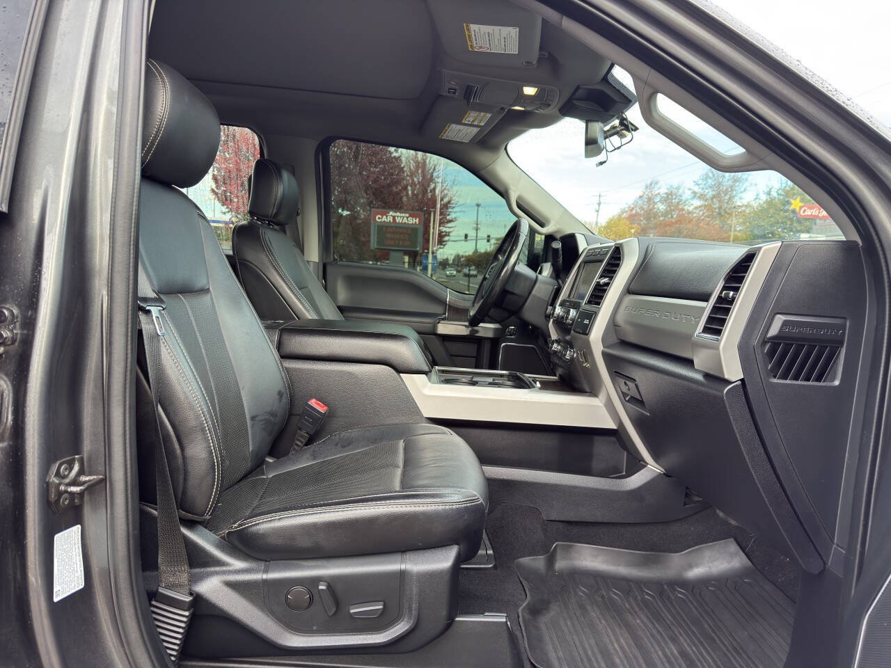Used 2020 Ford F350 Lariat w/ Lariat Ultimate Package AWD/4WD image 7