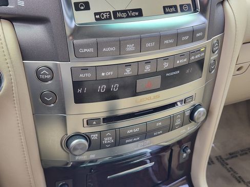 Used 2009 Lexus LX 570 4WD image 21