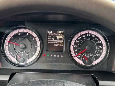 Used 2019 RAM 1500 Express w/ Express Value Package AWD/4WD image 22
