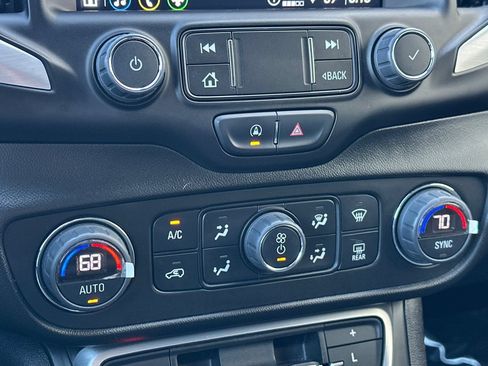 Certified 2023 GMC Terrain SLT w/ Elevation Edition FWD image 27