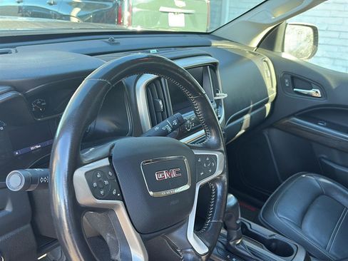 Used 2020 GMC Canyon Denali image 13