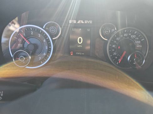 Used 2019 RAM 1500 Big Horn image 13