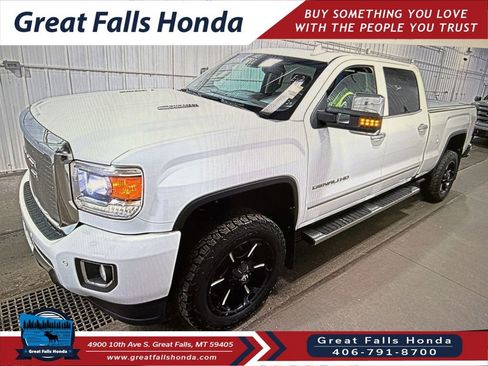 Used 2016 GMC Sierra 2500 Denali w/ Driver Alert Package AWD/4WD image 2