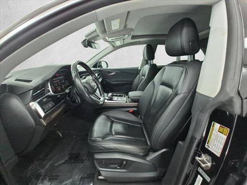 Used 2019 Audi Q8 Premium w/ Convenience Package AWD/4WD image 17