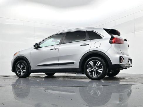 Used 2020 Kia Niro EX Premium image 38