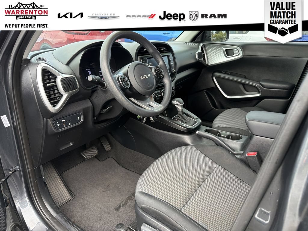 Used 2022 Kia Soul LX w/ Technology Package FWD image 10
