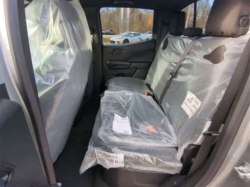 New 2026 Chevrolet Colorado W/T w/ WT Custom Package image 25