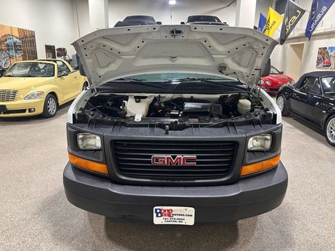 Used 2013 GMC Savana 1500 AWD image 43