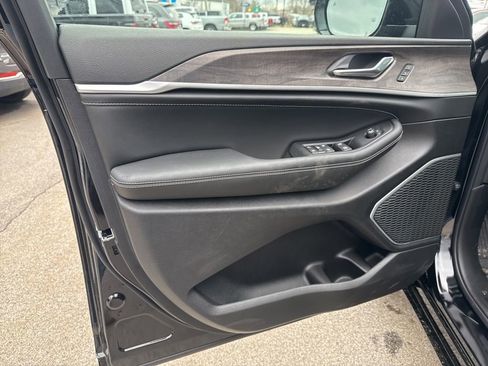 New 2026 Jeep Grand Cherokee Limited image 20