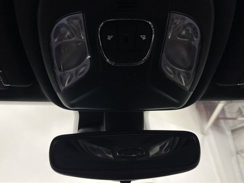 Used 2022 Jeep Compass Altitude image 23