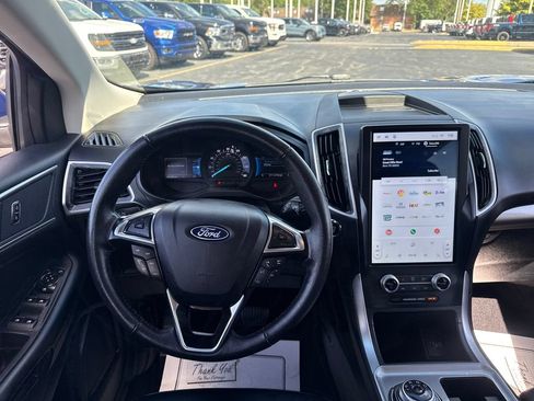 Used 2024 Ford Edge SEL AWD/4WD image 17